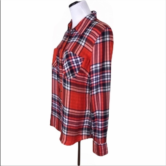 𝅺MERONA Plaid Button Front Shirt - Picture 3 of 7